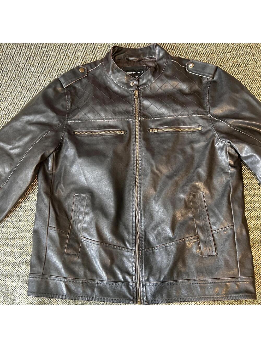 Decoded MotoStyle Faux Leather Zip Jacket Quilted‎ Shoulder M